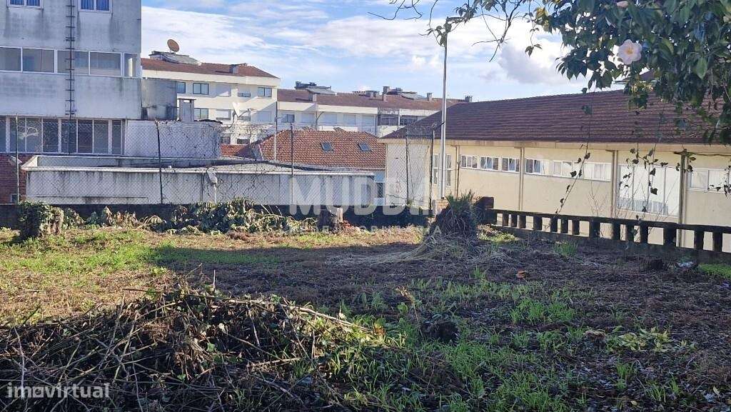 INVESTIDORES - Terreno p/ Construção no Centro de São João da Madeira-21