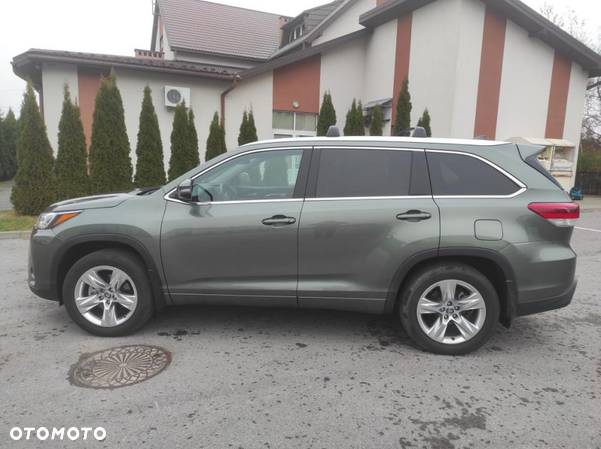 Toyota Highlander - 5