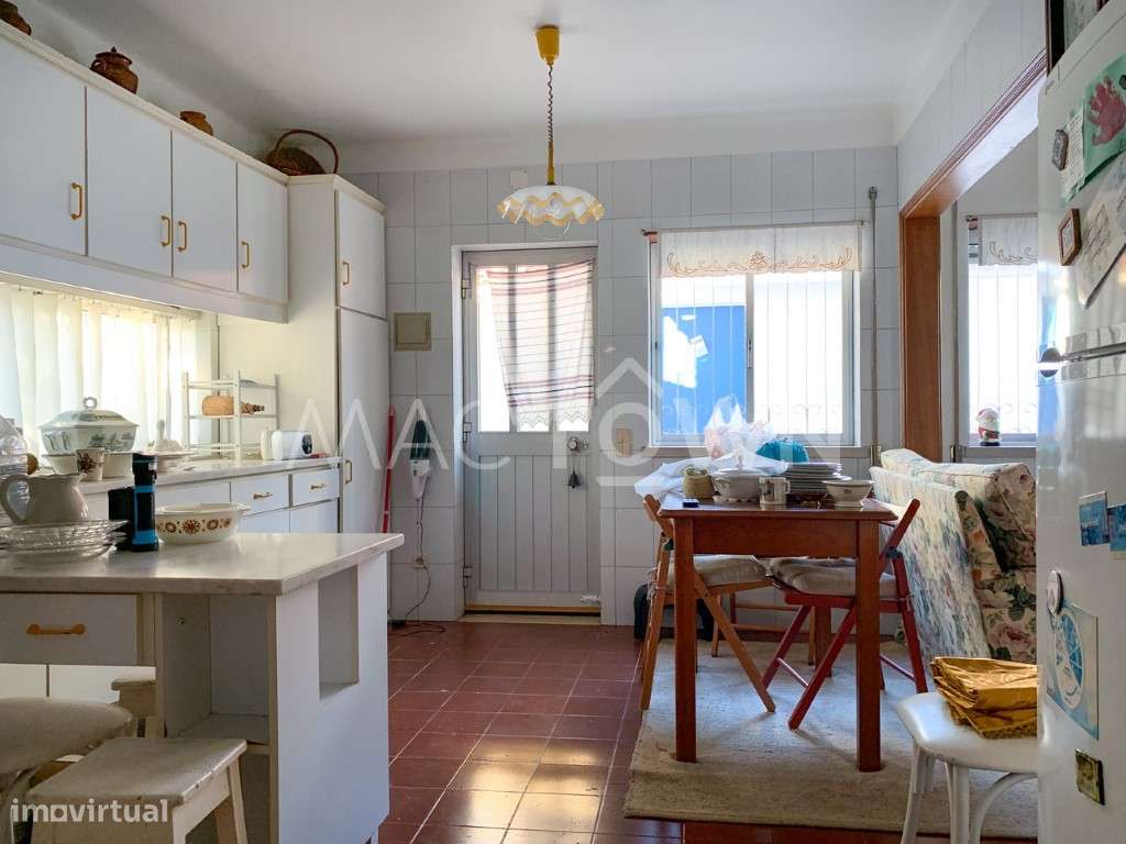 Moradia T4 com Tradição, Espaço e Conforto à Sua Porta! - Grande imagem: 5/24