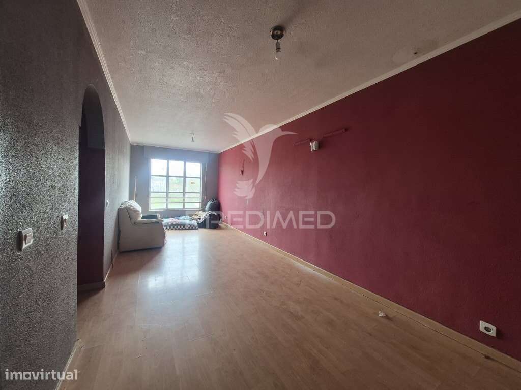 Apartamento T2 - Setúbal - Grande imagem: 2/18