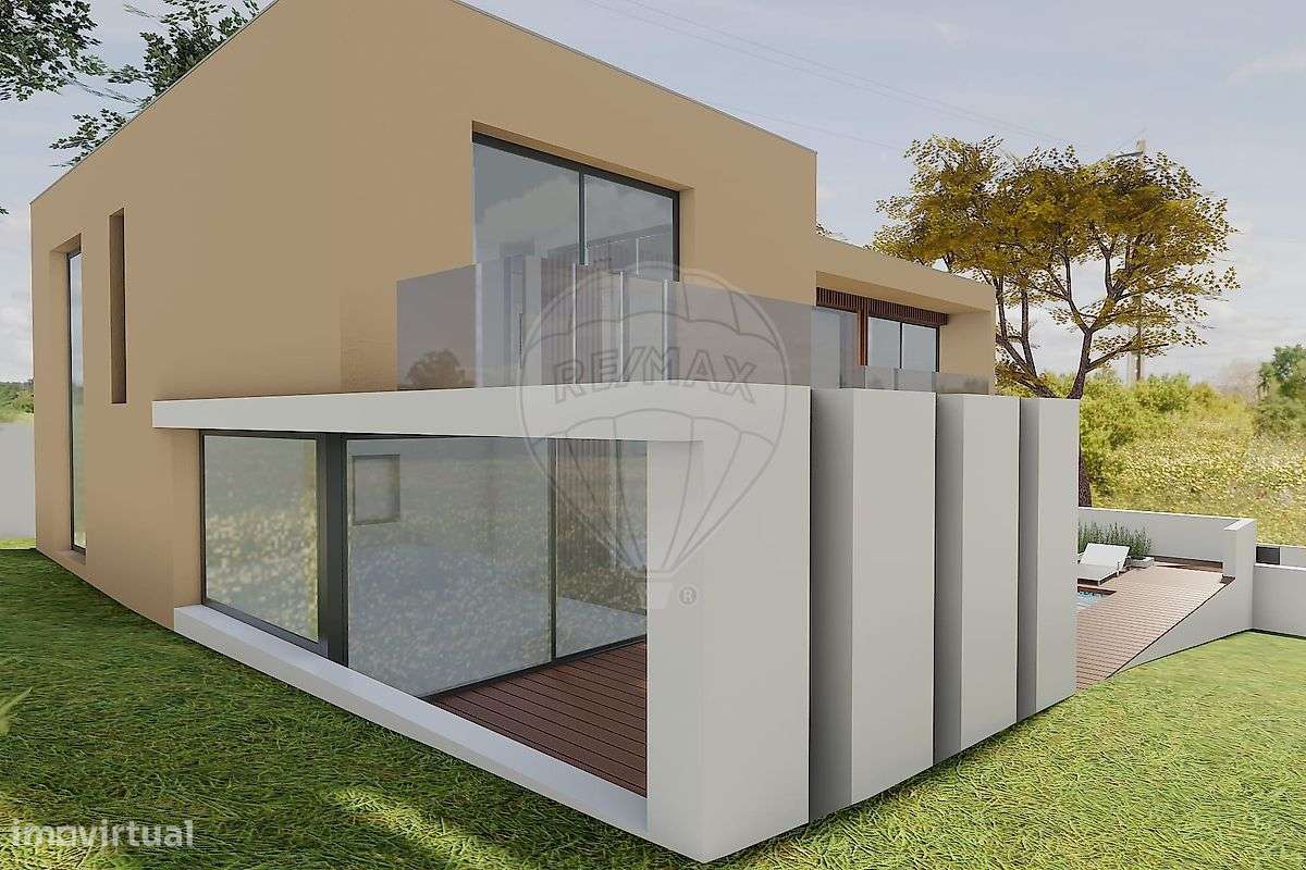 Moradia T4 para venda-10