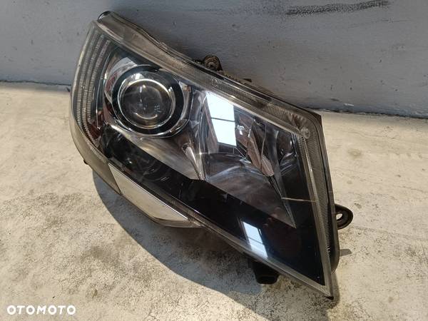 Lampa Prawa Przednia Skoda Superb 2 FL II lift LED Bi-Xenon Skrętny Prawy Przód - 18