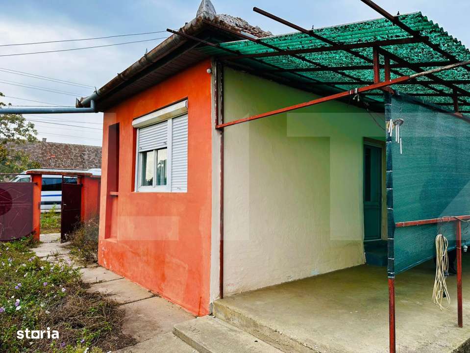 Casa de vanzare in Macea, teren 942 mp - Imagine principală: 3/9