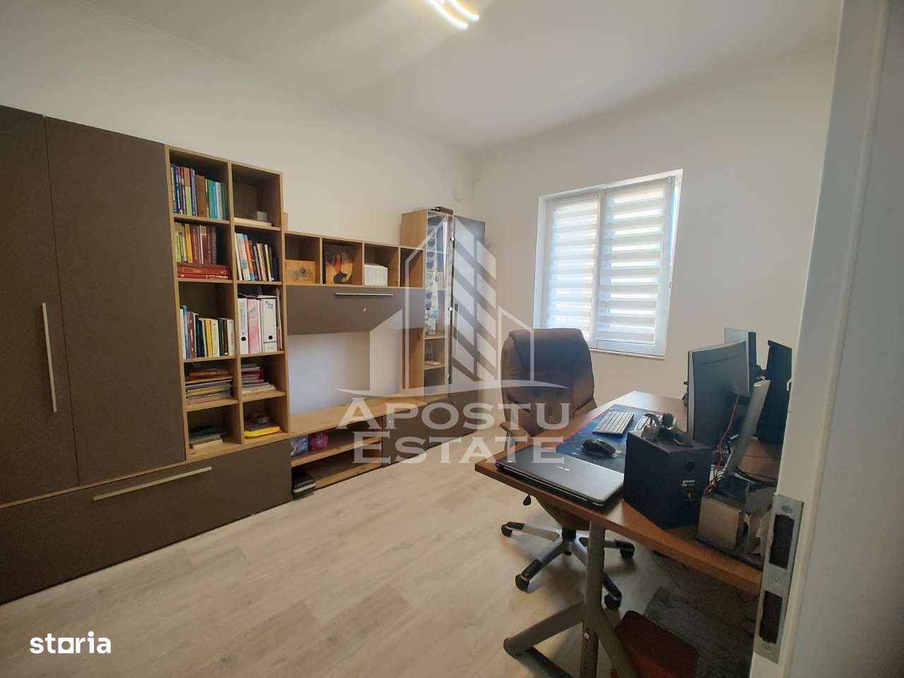 Casa individuala, 5 camere , 3 bai,2 balcoane ,acces auto, Braytim - Imagine principală: 4/13