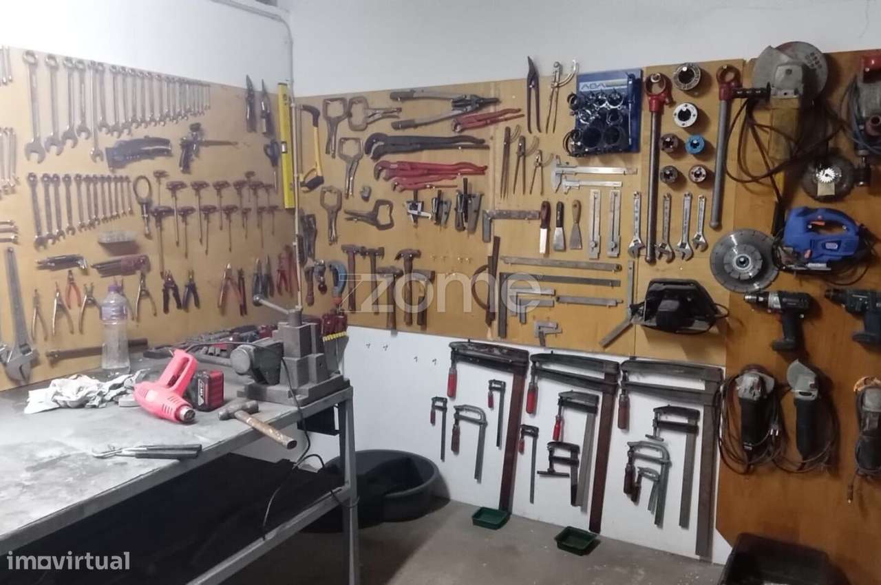 Moradia com 3 frações independentes habitacionais-51