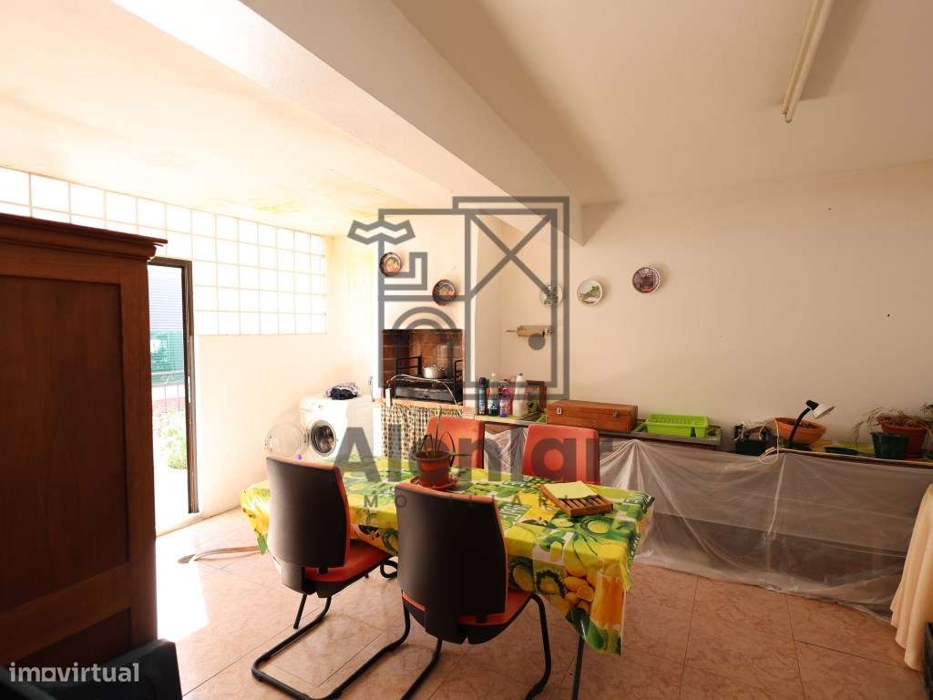 Moradia no Centro de Alenquer - Oportunidade-41