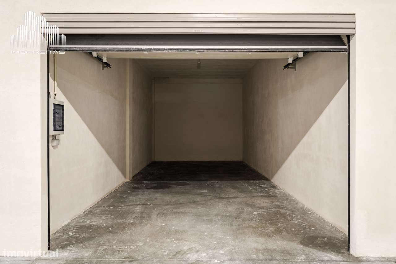 Apartamento T2 Novo com Garagem Fechada para 2 Carros-13