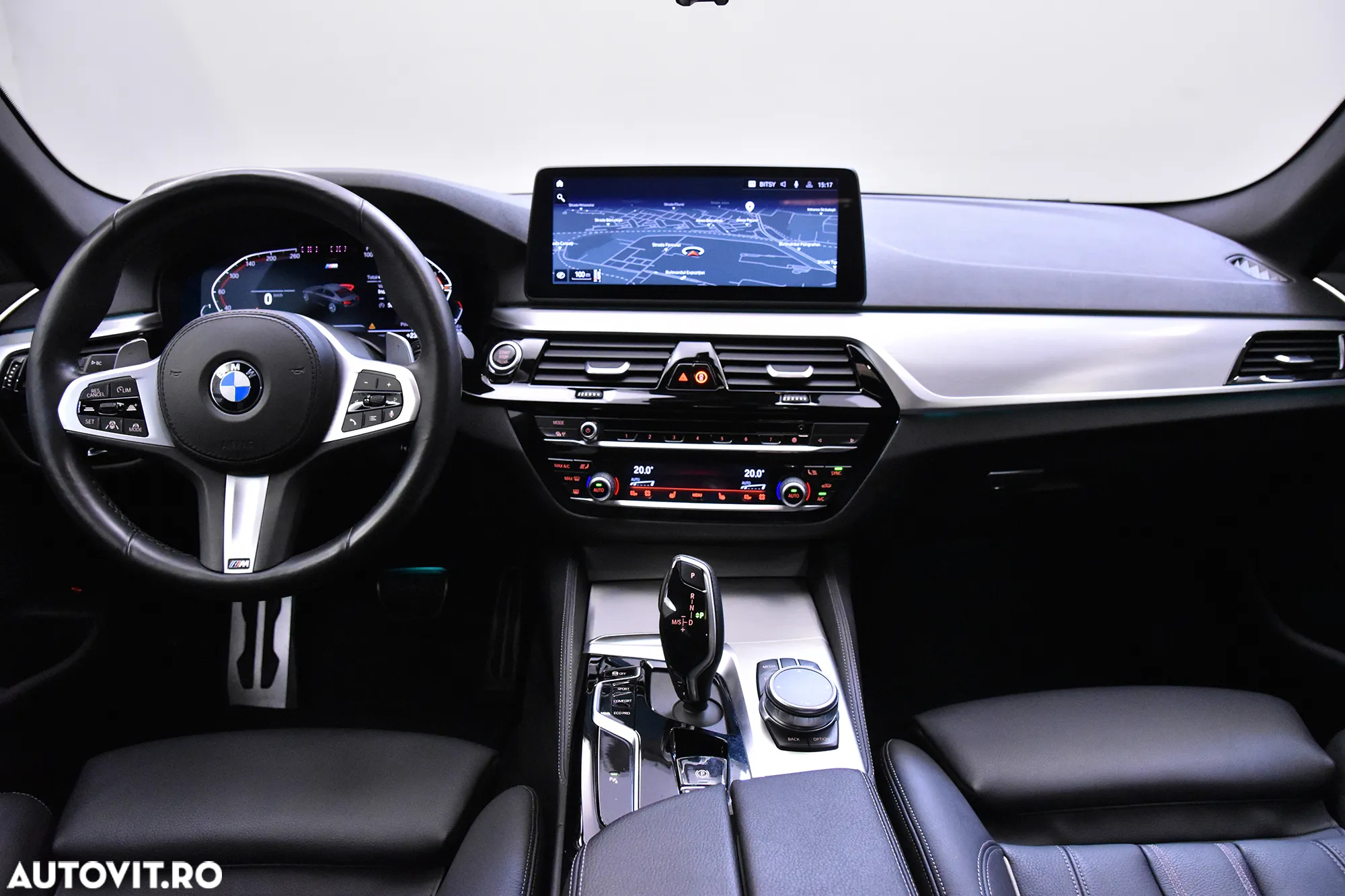 BMW Seria 5 530d xDrive MHEV - 9