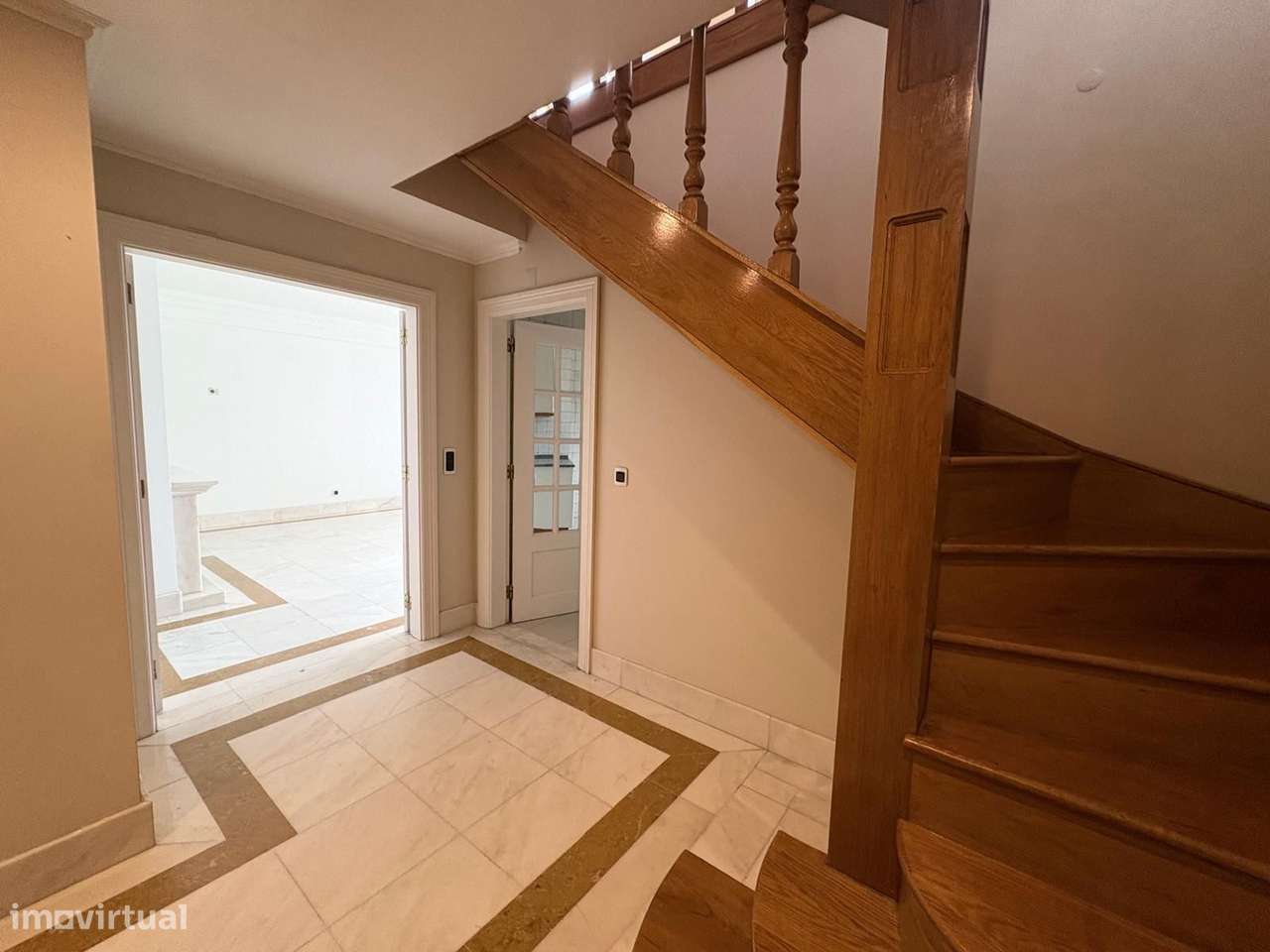 Duplex T4 com jardim, Centro Estoril, Cascais - Grande imagem: 4/39