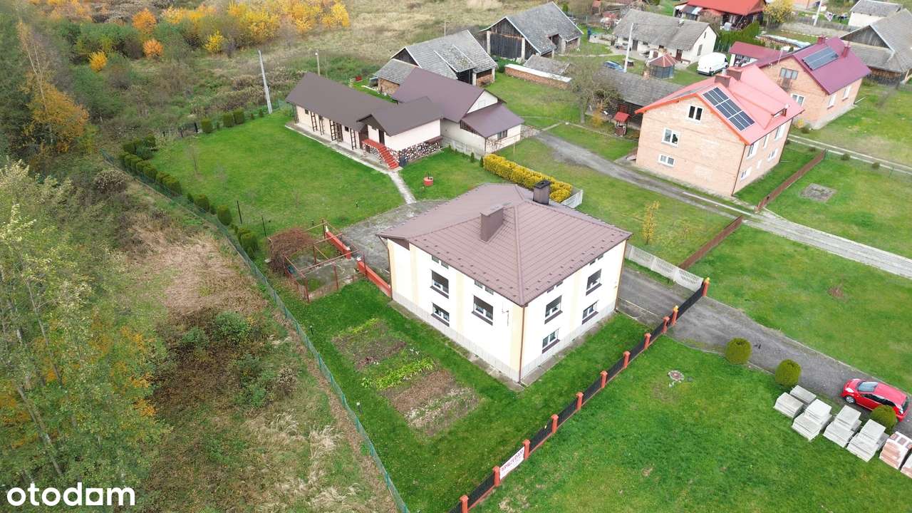 Grochowe - przestronny dom, zabudowania gospodarcze, działka 16 arów!-3