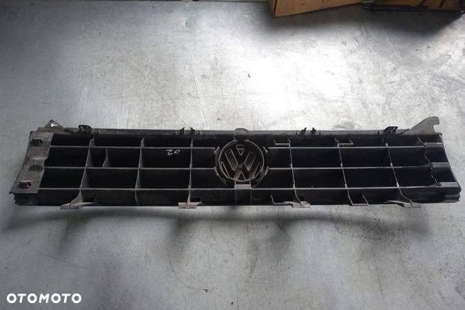 ATRAPA GRILL VW PASSAT B2 - 2