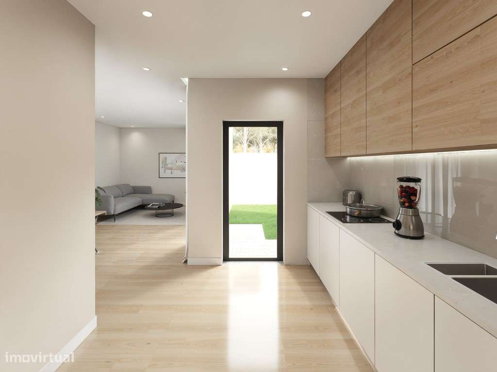 Moradia Geminada Térrea T 2 + 1, excelente localização e acabamentos-6