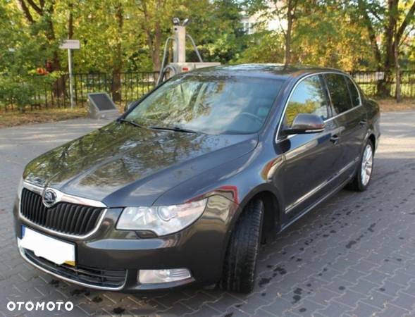 Skoda Superb 2.0 TDI Elegance - 1