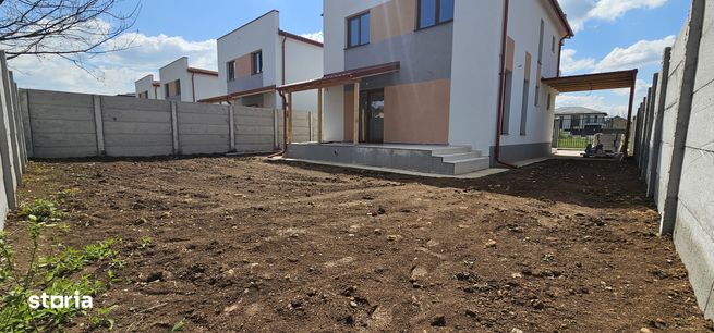 Vila/Casa individuala 4 camere/Com.Bereni-3