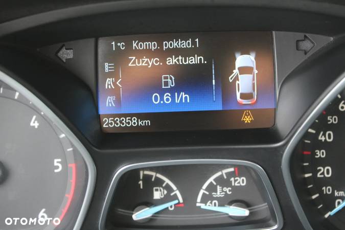 Ford Focus 1.5 TDCi Trend - 15