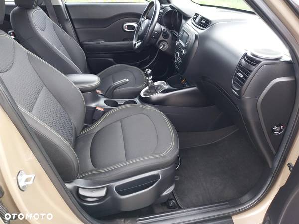 Kia Soul 1.6 GDI M - 35