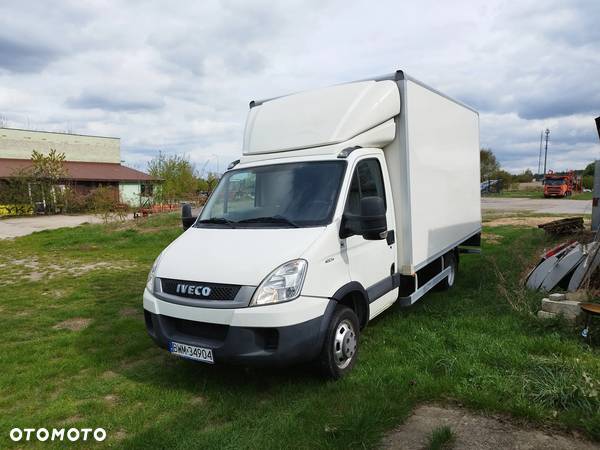 Iveco DAILY - 1