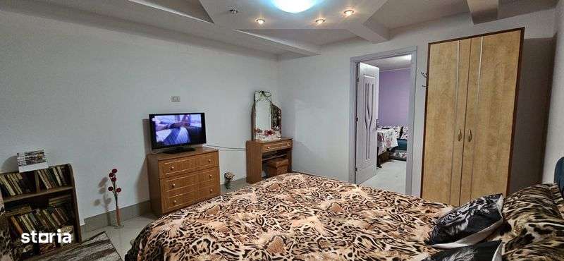 Apartament 2 cam de inchiriat - Radauti (la curte) - Imagine principală: 4/4