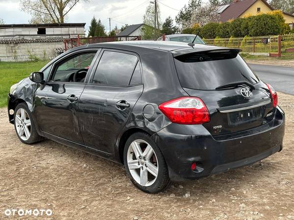 Toyota Auris 2.0 D-4D Premium - 7