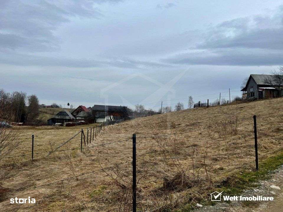 Teren pentru cabana, Risca, Valea Fericirii - Imagine principală: 1/6