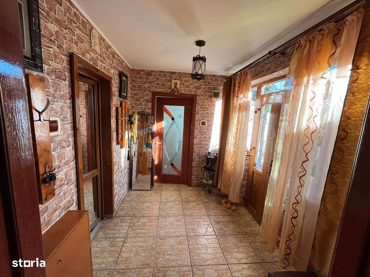 Casa in zona Centrala-4