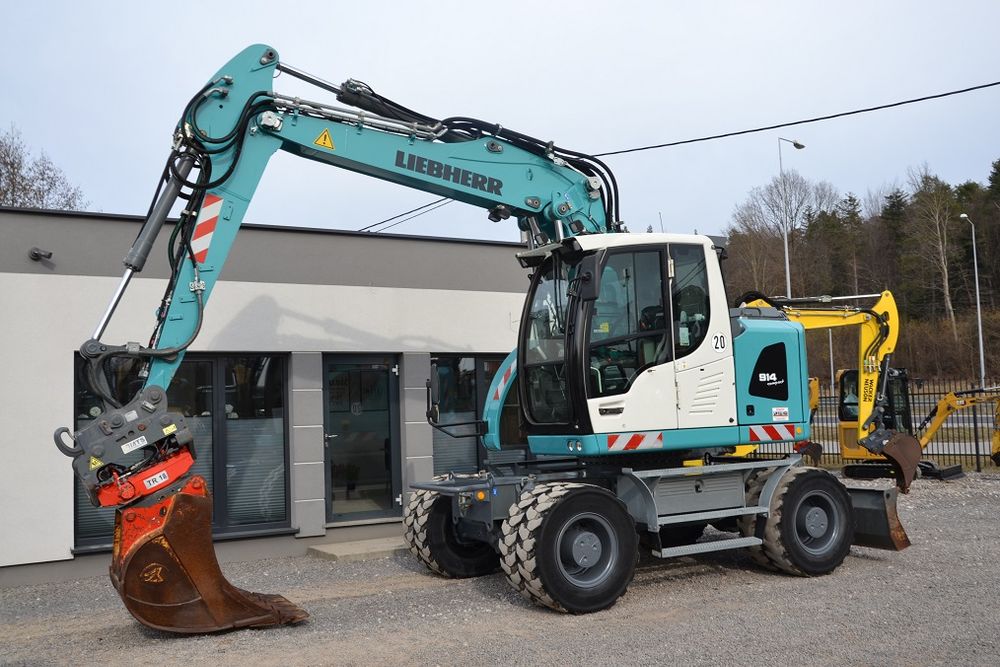 Liebherr A 914  compact rototilt, tylko 5400 mth 2017