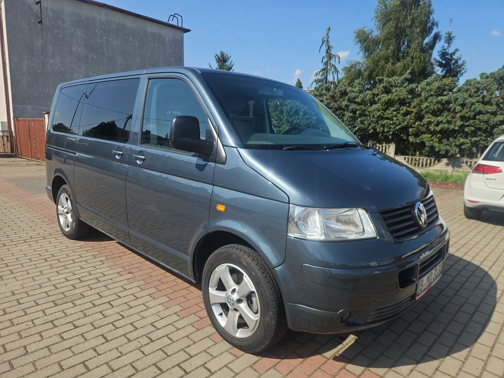 Volkswagen Transporter T5 2004