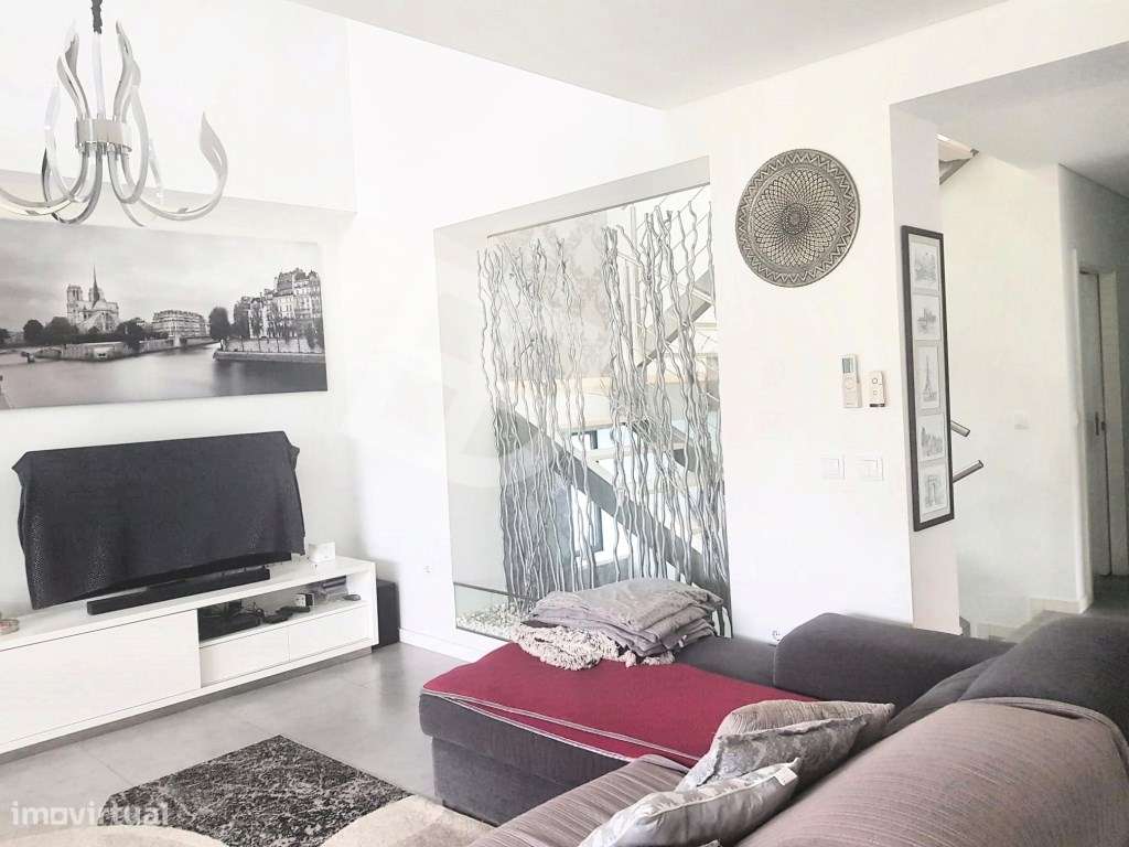 Moradia T4 Isolada, com Terreno - Ílhavo - Grande imagem: 2/42