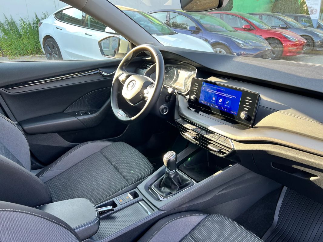 Skoda Octavia 1.5 TSI Ambition - 8