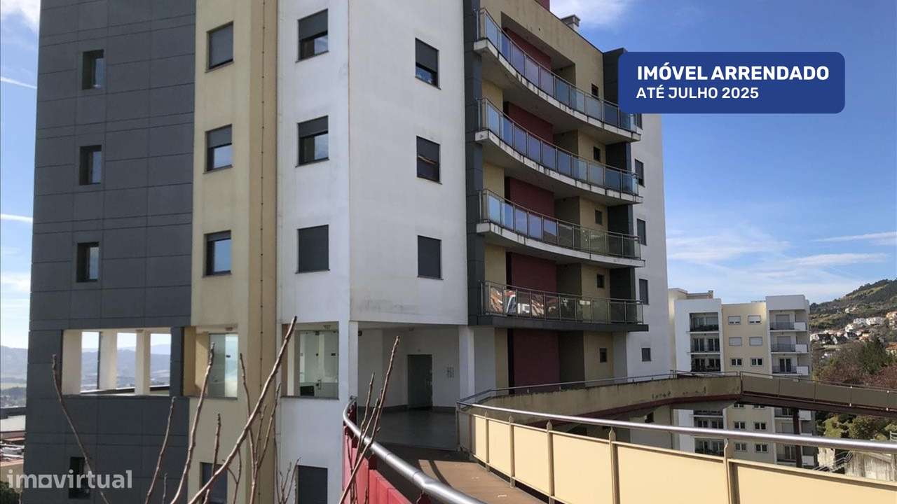Apartamento em Covilhã, Santa Maria - Grande imagem: 1/15