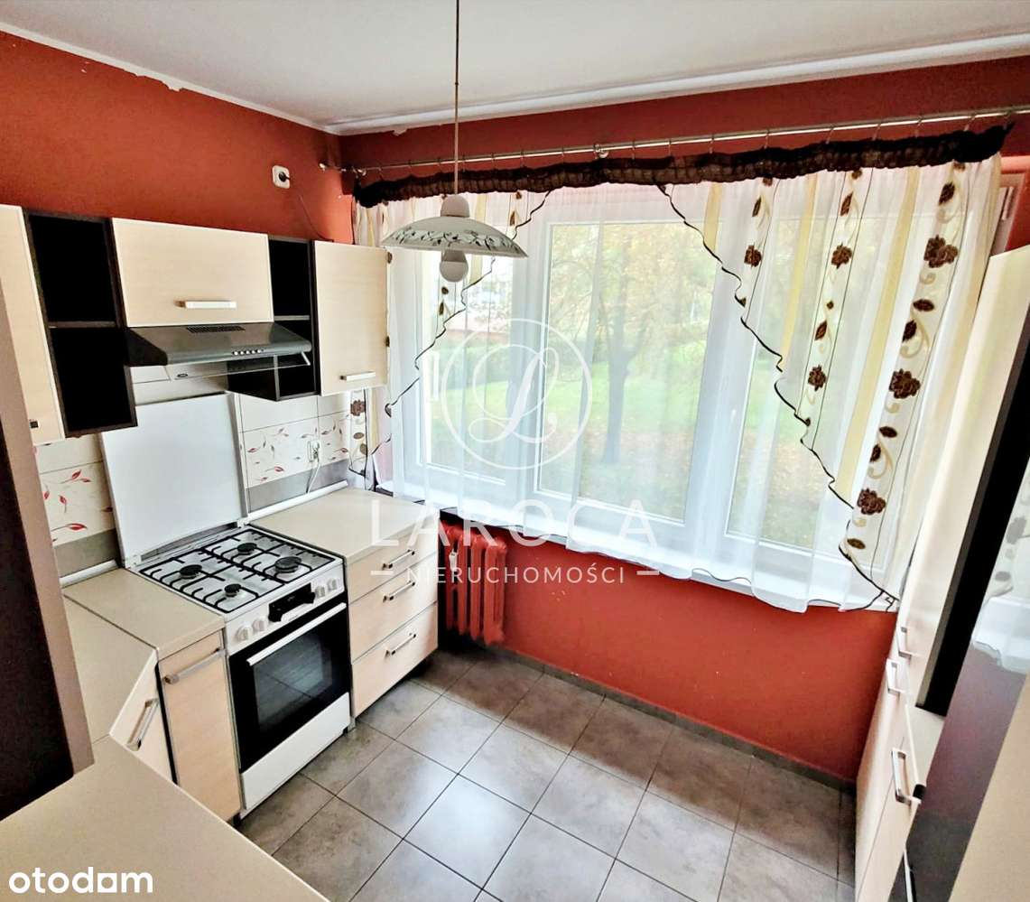 4 pokojowe parter, balkon, centrum do odświeżenia-2