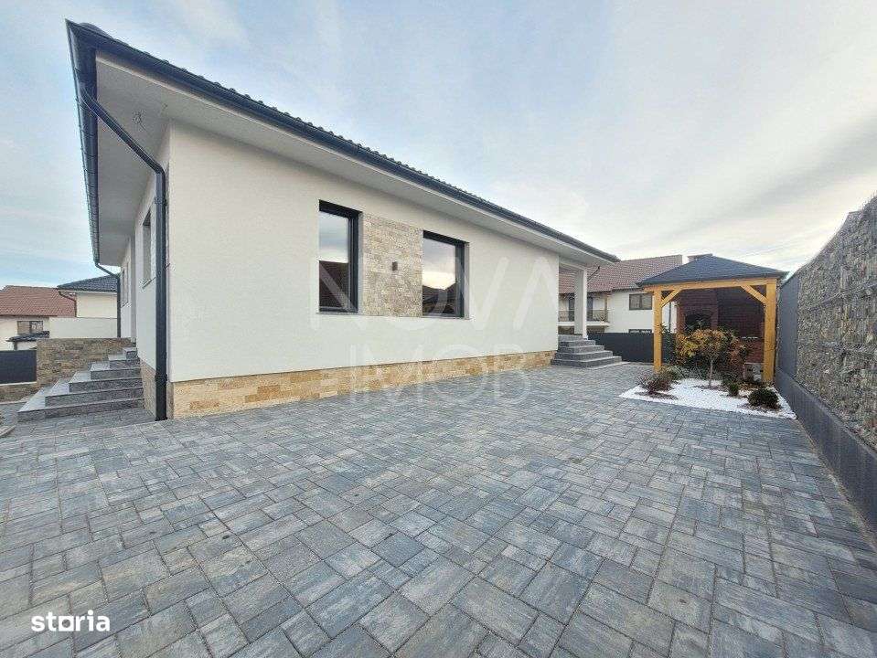 Casa individuala pe un singur nivel cu garaj dublu - Selimbar - Imagine principală: 4/17