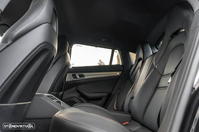 Porsche Panamera 4 S Executive - 24