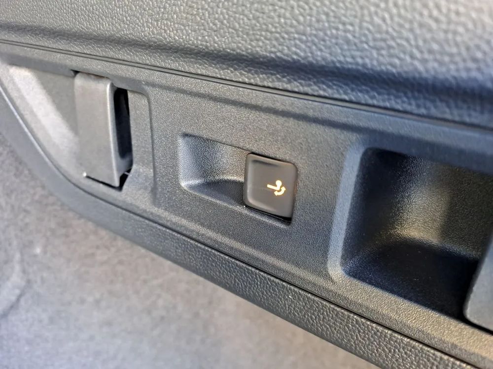 SKODA SUPERB IV 1.5 TSI 204KM DSG PLUG-IN EDITION 130, fabryczny hak