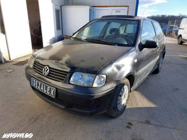 Dezmembrari Volkswagen Polo 1.4 MPi 2001 Dezmembrari Volkswagen Polo 1.4 MPi 2001 - 1