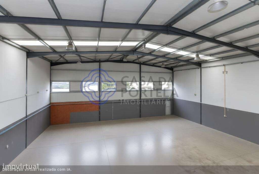 Venda de armazém industrial, escritório e logradouro em Ermesinde-28