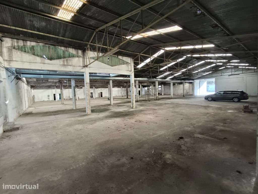 Armazém Industrial no Mucifal, Sintra-13
