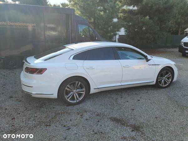 Volkswagen Arteon 2.0 TDI SCR R-Line - 4