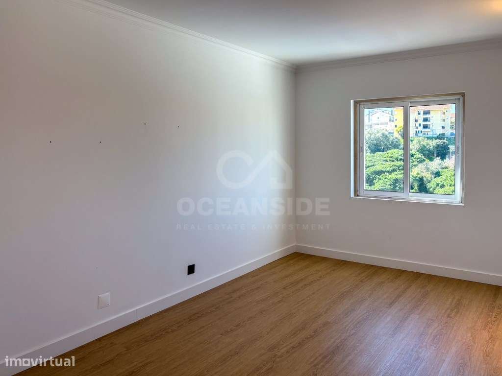 Apartamento T3 duplex - Estoril-34