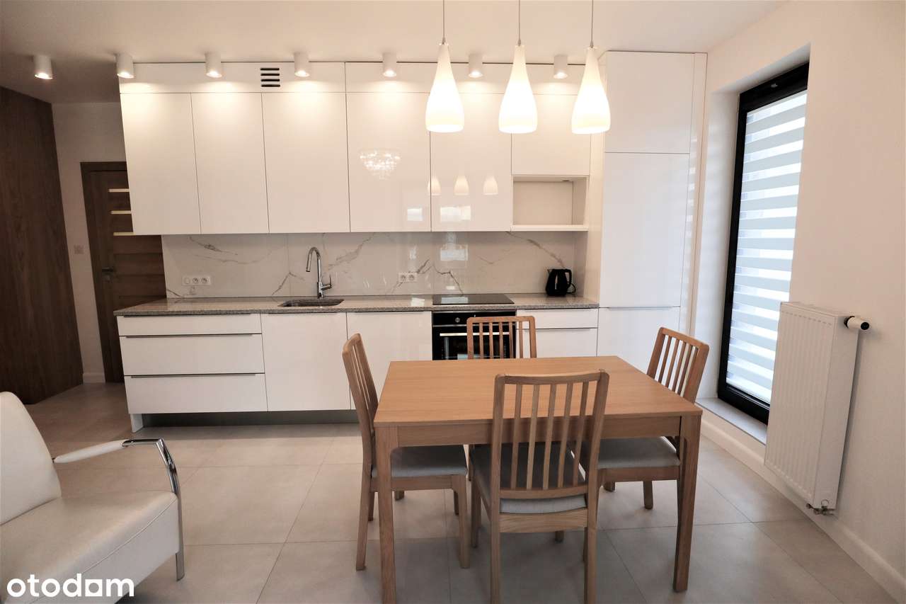 Wiślane Tarasy 2.0 - apartament 4 pokoje, 82 mkw, taras