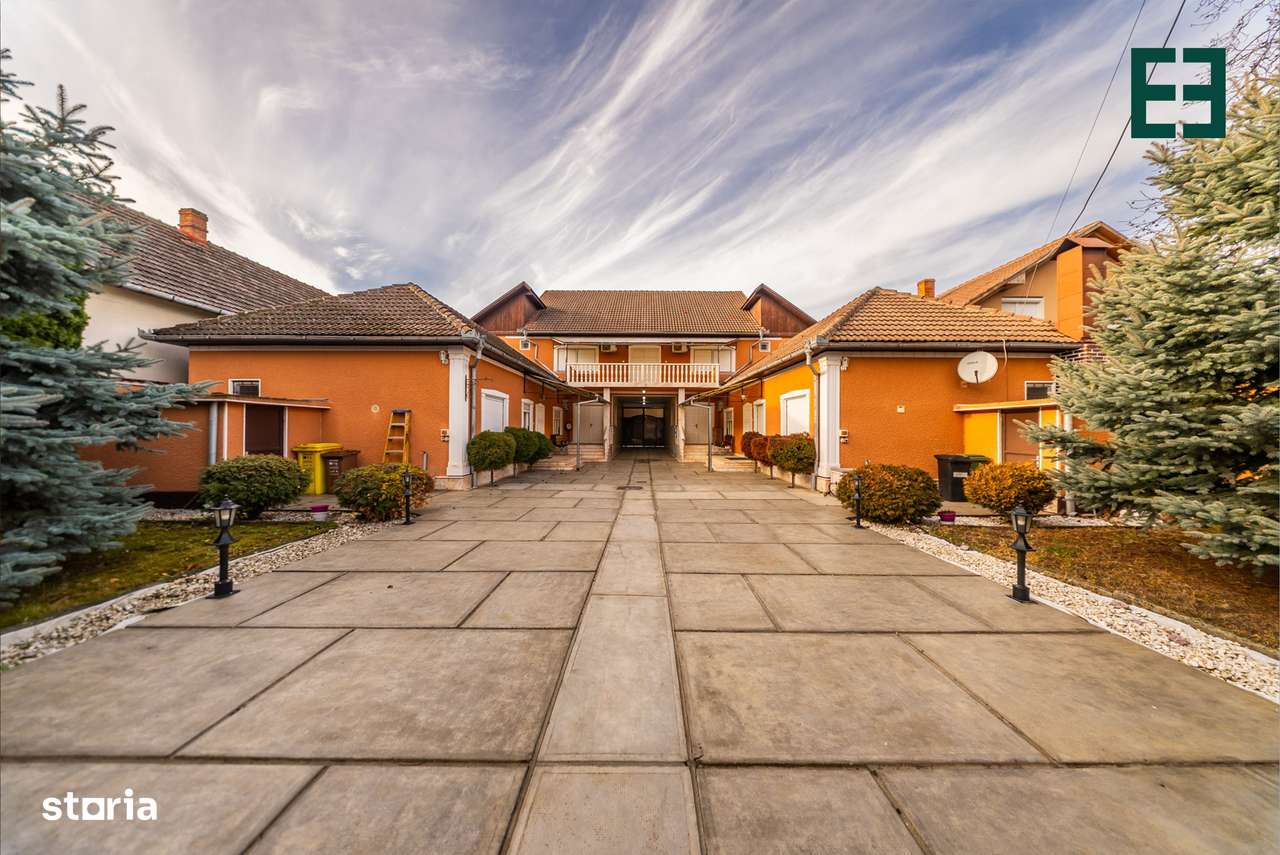 Casă spațioasă în orașul Pâncota județul Arad - Imagine principală: 4/20