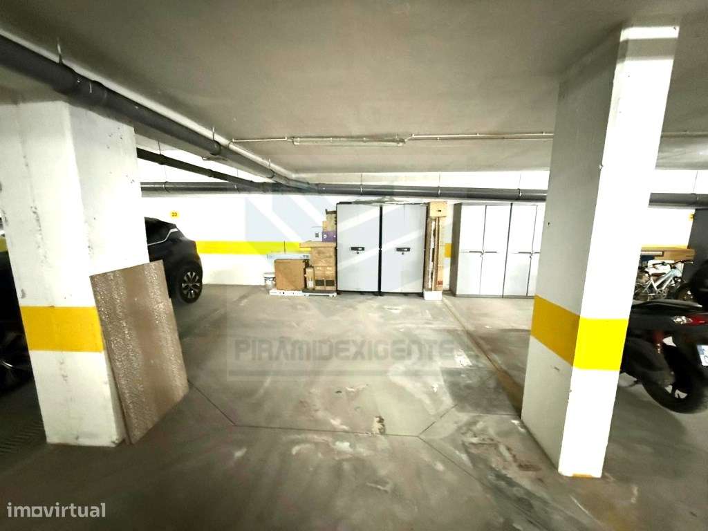 APARTAMENTO 1ºANDAR, T2, ESTACIONAMENTO, VISTA DESAFOGADA-27