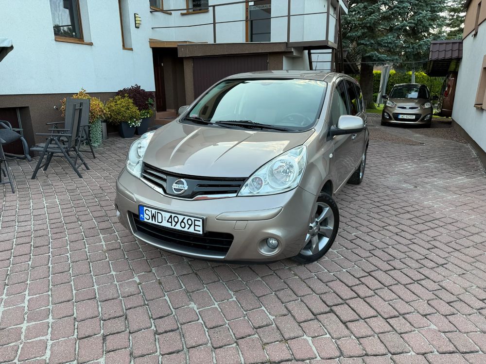 Nissan Note I (2005-2013) 1.6 Tekna 2010