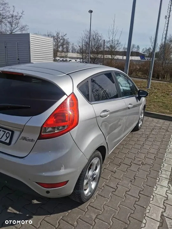 Ford Fiesta 1.4 TDCi - 15