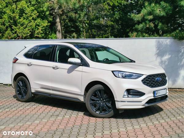 Ford EDGE - 2