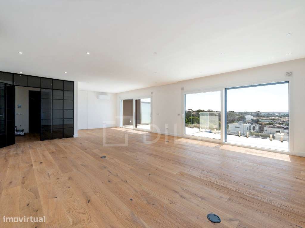 Penthouse T3 duplex com terraço em Almada - Grande imagem: 3/50