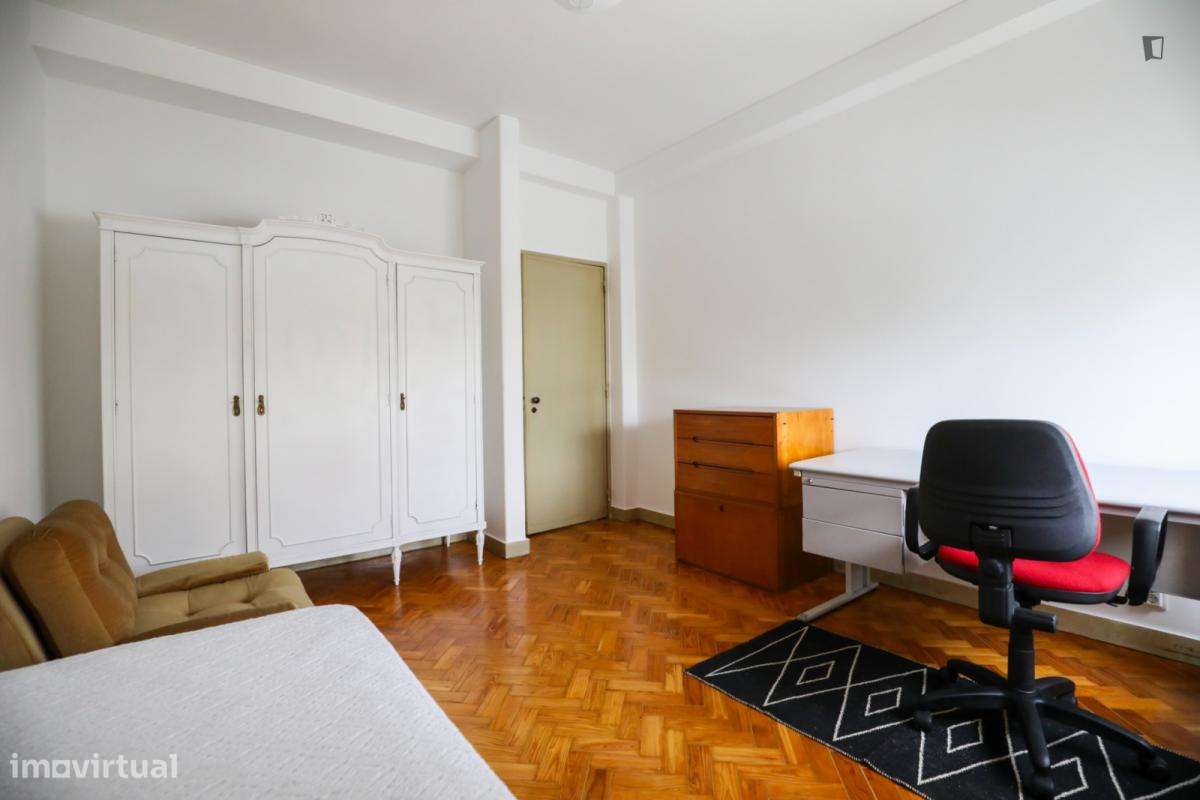 Quarto - localizado em Olivais Lisbon - Grande imagem: 5/21