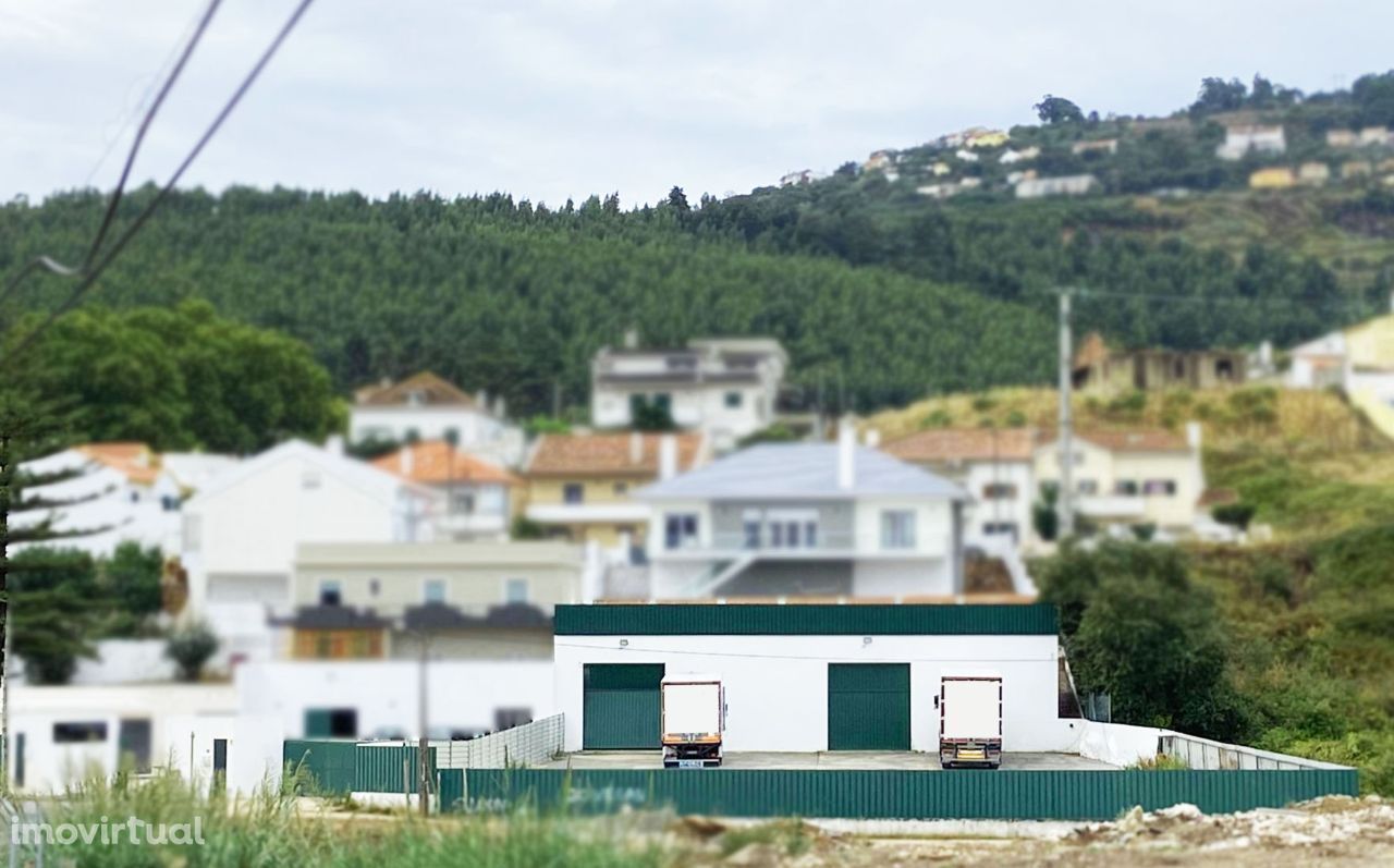 Armazém + Parque em LOURES