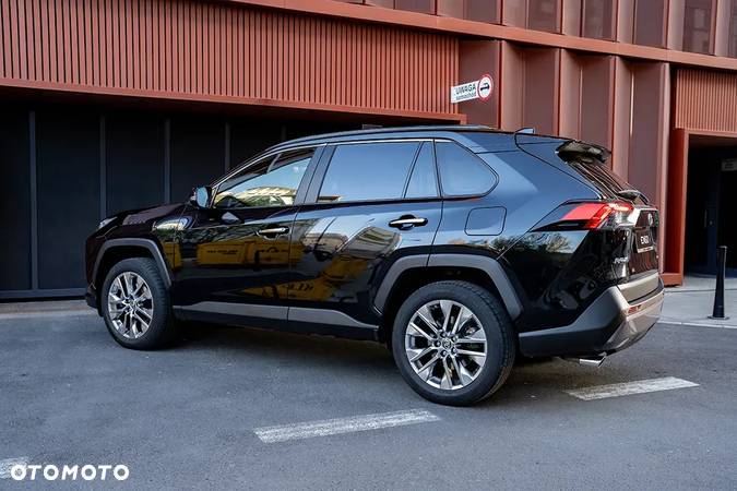 Toyota RAV4 - 29