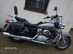 Honda Shadow - 12